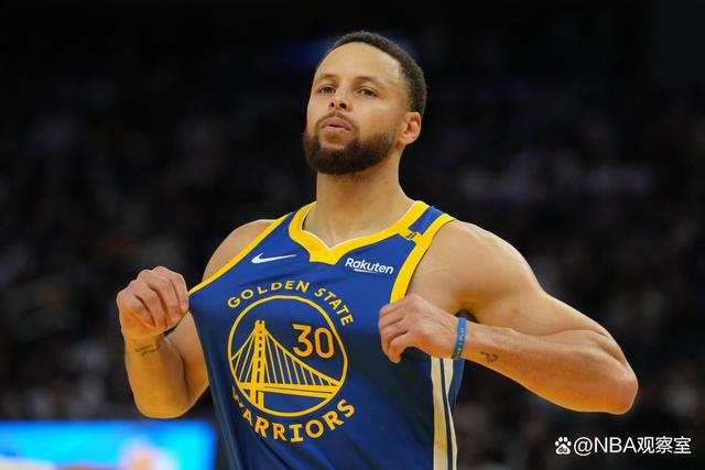 包含库里在澳大利亚队比赛中惊险取胜,突破纪录引发热议!的词条 包含库里在澳大利亚队比赛中惊险取胜,突破纪录引发热议!的词条