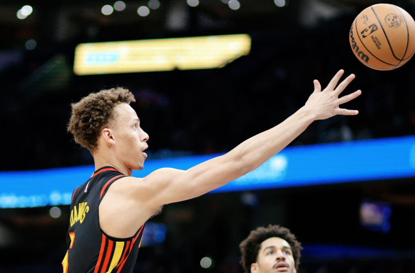 Rookie连续十场比赛得分超过重要助攻,老鹰不断突破! Rookie连续十场比赛得分超过重要助攻,老鹰不断突破!